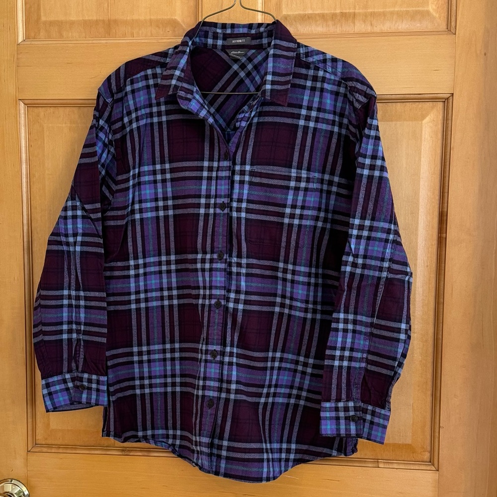 Eddie Bauer Boyfriend Fit Flannel Shirt Top Womens Medium Purple Plaid